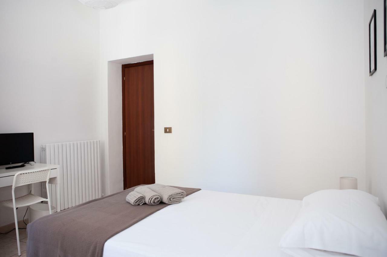 Cleo Iris Apartment อังโกนา ภายนอก รูปภาพ